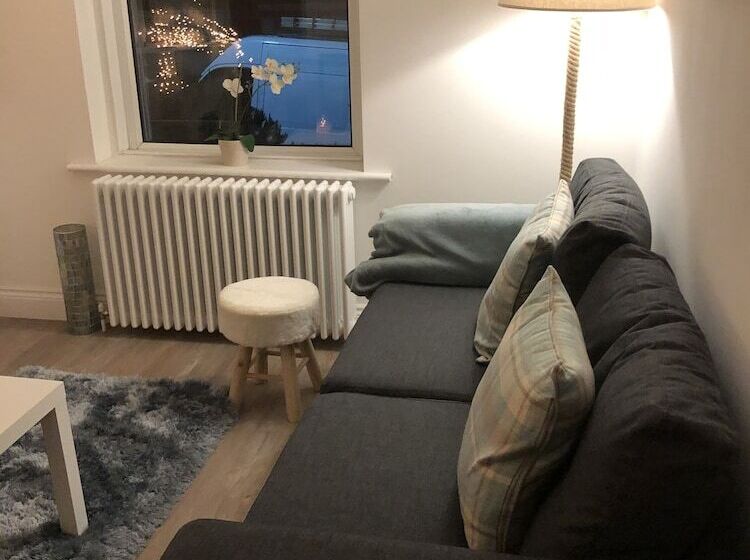 住所  Captivating 3 Bed House In Ventnor