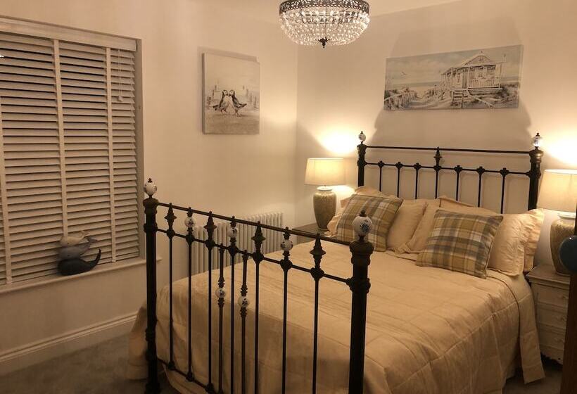 住所  Captivating 3 Bed House In Ventnor