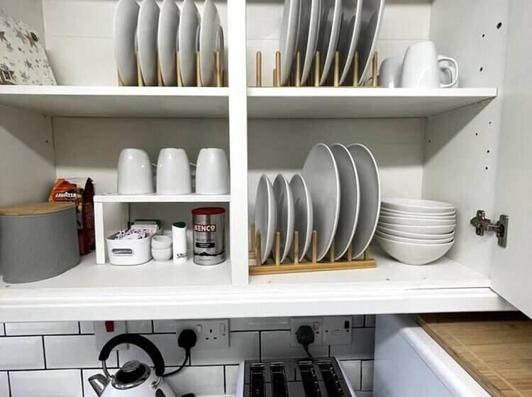 Резиденция Captivating House In Bangor, Northern Ireland