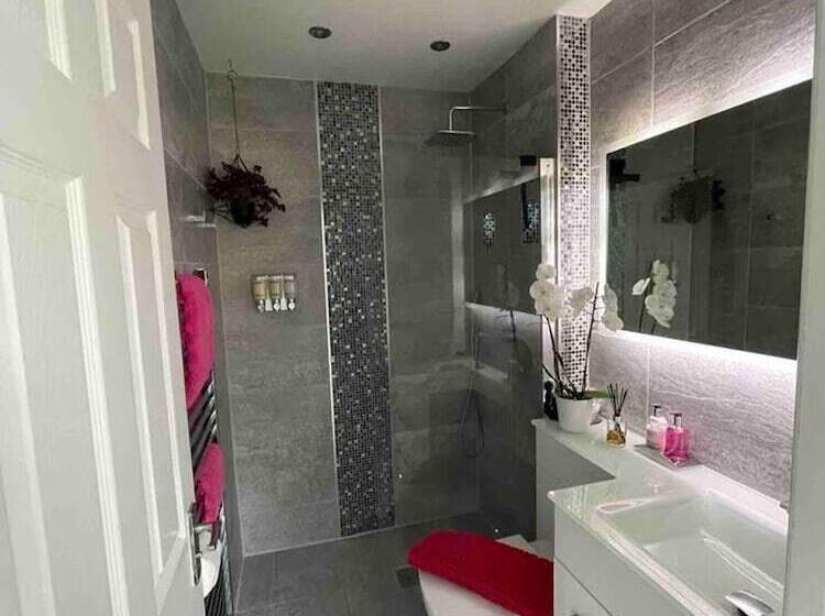 إقامة Charming 3 Bed House In Bedworth Nec, Bhx Airport