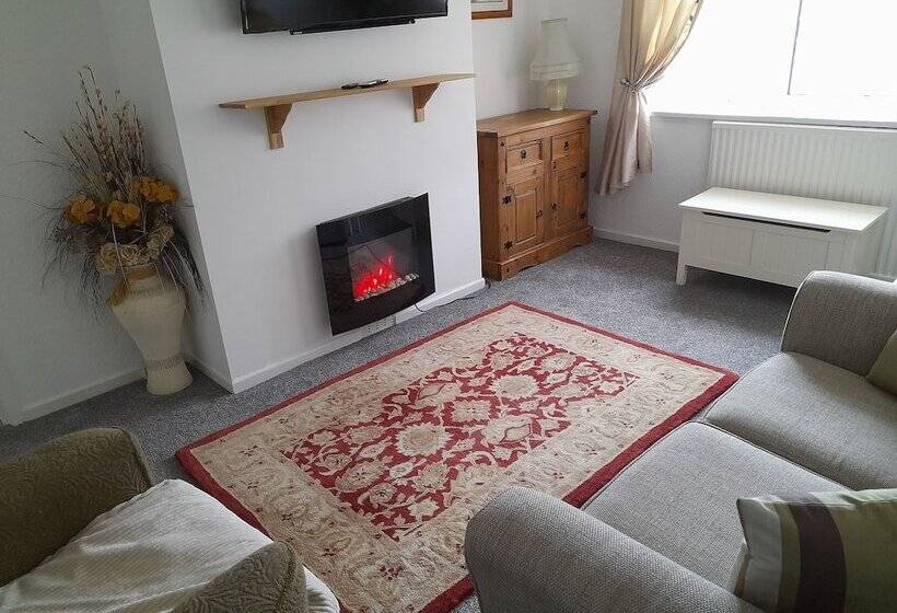 إقامة Impeccable 1 Bed House In Gretna