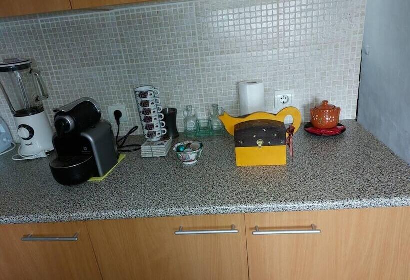 住所  Lovely 3 Bed House In Reguengos De Monsaraz