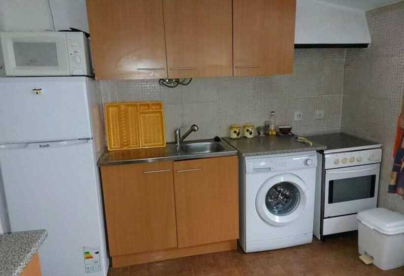 住所  Lovely 3 Bed House In Reguengos De Monsaraz