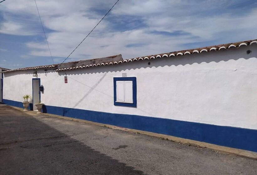 住所  Lovely 3 Bed House In Reguengos De Monsaraz