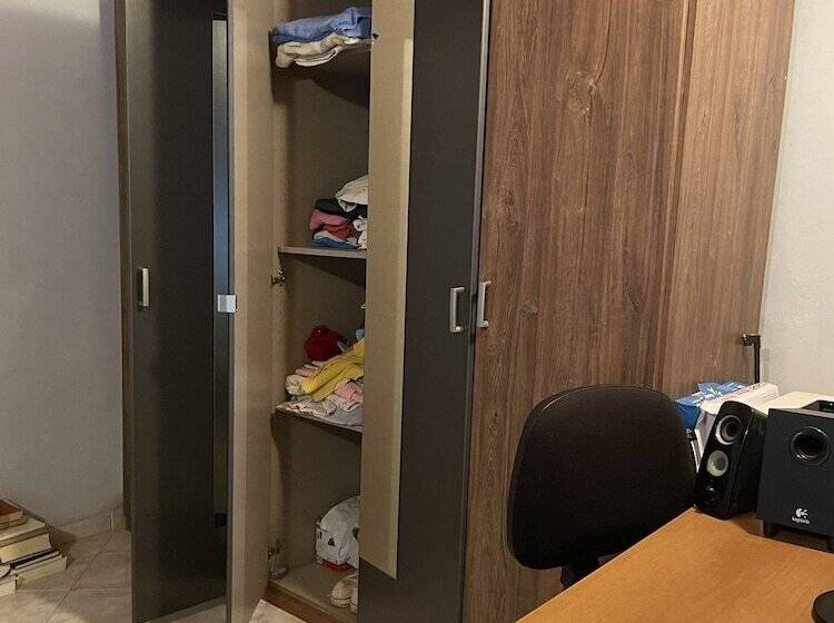 إقامة Remarkable 1 Bed House Corfu