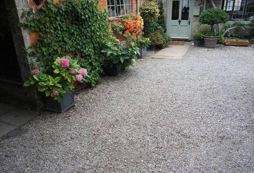 住所  Historic 2bed   Traditional Countryside Retreat