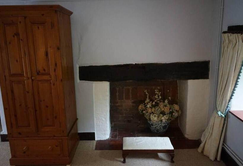 住所  Historic 2bed   Traditional Countryside Retreat