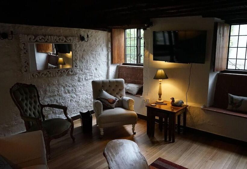 住所  Historic 2bed   Traditional Countryside Retreat