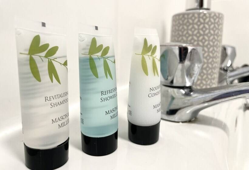 Резиденция Vibrant 6 Bed Stylish Home In Heart Of Southsea