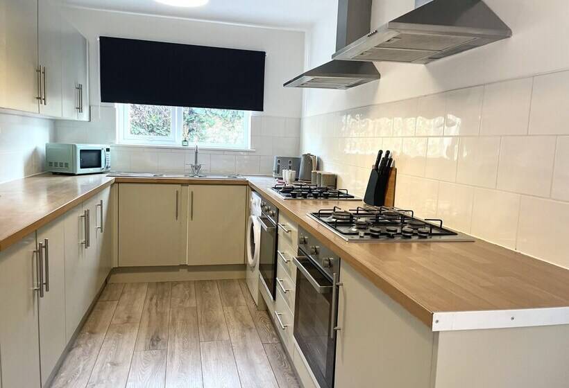 レジデンス Vibrant 6 Bed Stylish Home In Heart Of Southsea