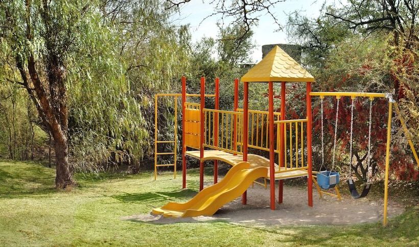 استراحتگاه Terrazas De Belgrano   Club De Montaña