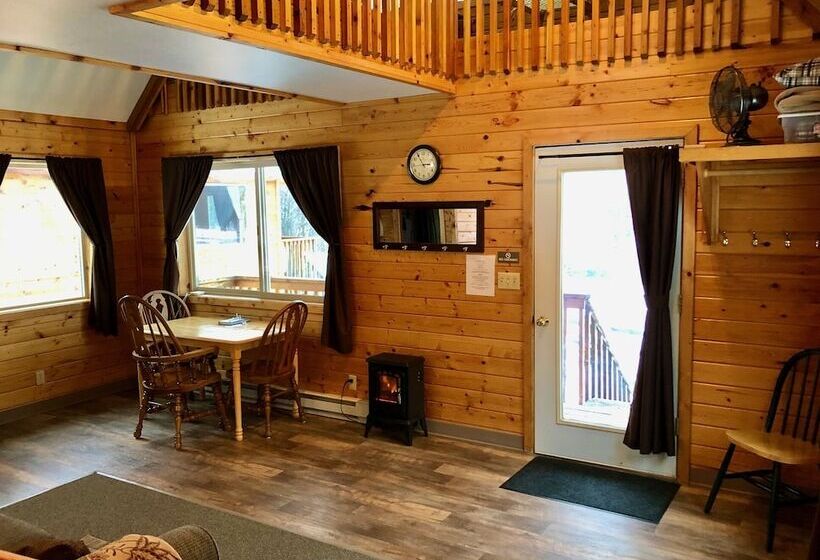 Riverside Cabins