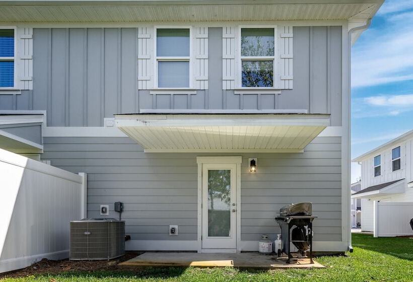 Santa Rosa Hideaway By Avantstay Pet Friendly 6 Mins To Beach!