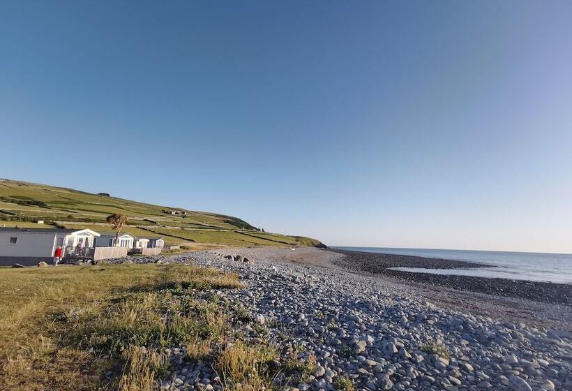 Sea And Mountain View Sunbeach Holiday Snowdonia