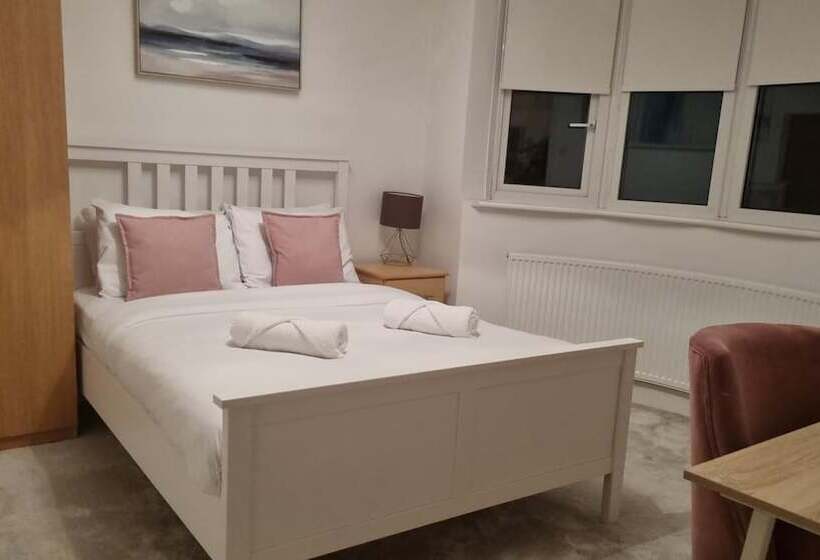 The Birchwood Pad By Kasar Stays