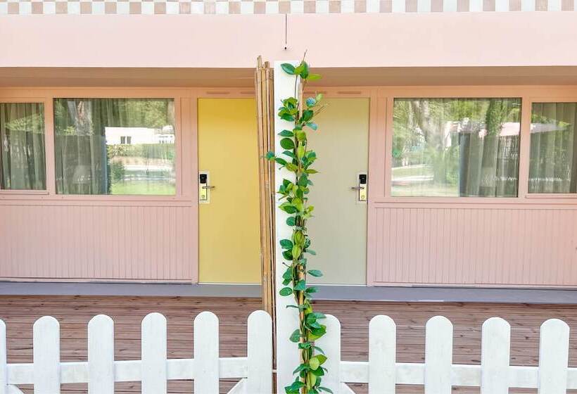 فندق Kyriad Cannes   Mandelieu