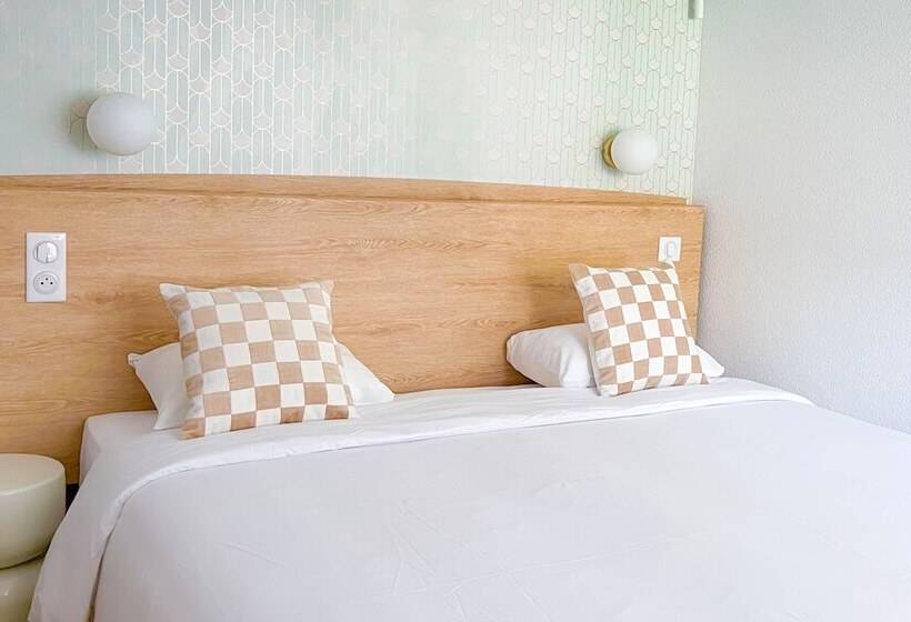 فندق Kyriad Cannes   Mandelieu