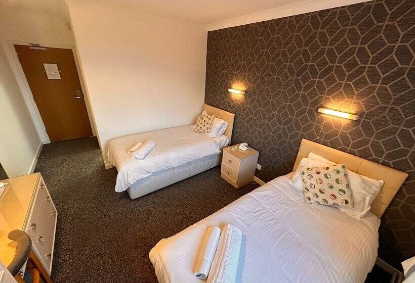 Pine Lodge Hotel & Restaurant Mansfield