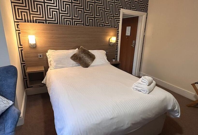 Pine Lodge Hotel & Restaurant Mansfield