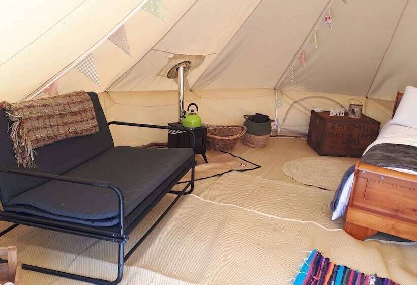 6m Xl Bell Tent With Log Burner, Near Whitby