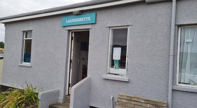 Newquay Bay Holiday Resort Caravan 142