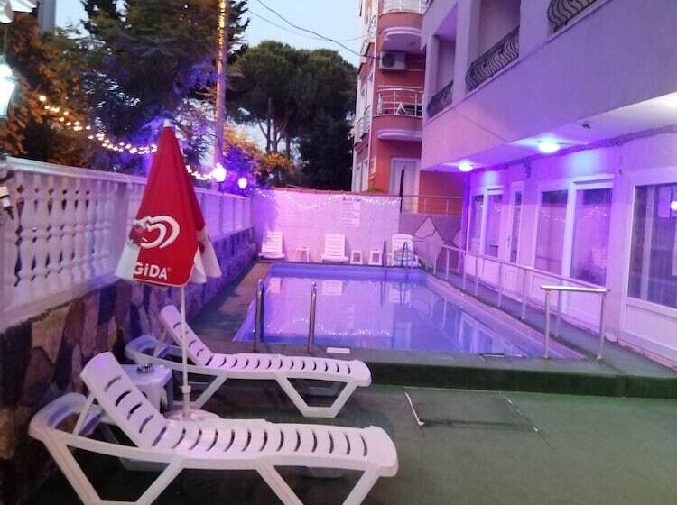 Akasya Apart Otel Didim Altinkum