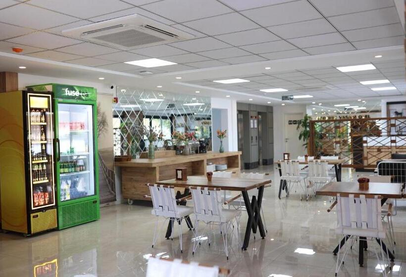 Akdeniz Yaşam Otel