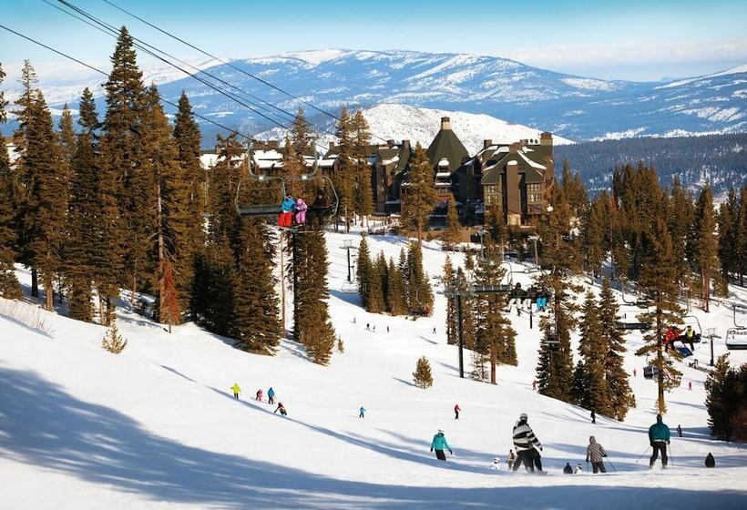 Alpine Bay By Avantstay 5mins To Diamond Peak Skiing W/ Expansive Deck