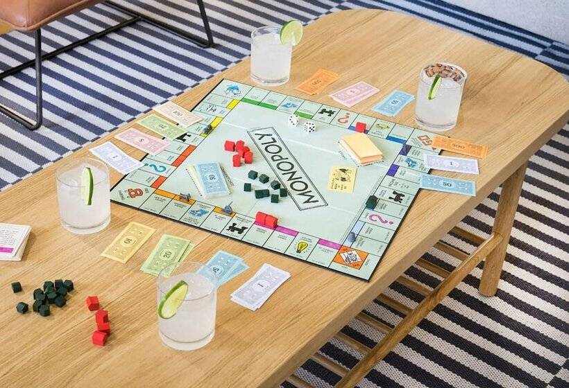 Alpine Bay By Avantstay 5mins To Diamond Peak Skiing W/ Expansive Deck