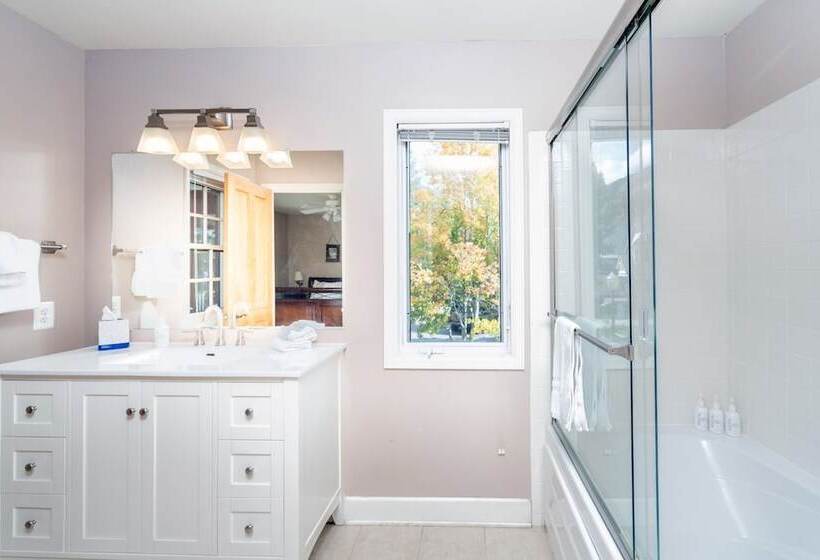 Bachman Village 14 By Avantstay Close To Town & The Slopes W/ Hot Tub! Permit#12038