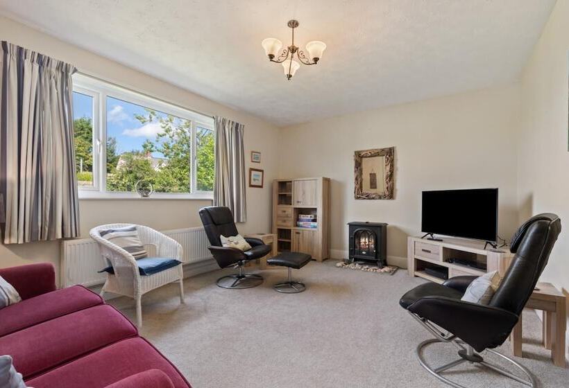 Ballyroan   Peaceful Dog Friendly Cottage