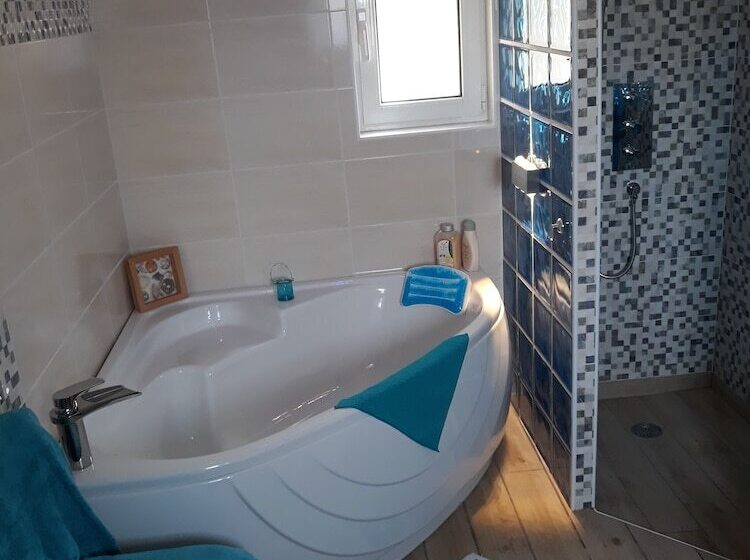 Beautiful Cottage Sea View, Near The Beach, Greece