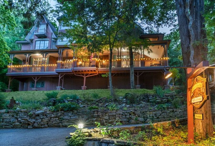 تختخواب و صبحانه Angel At Rose Hall