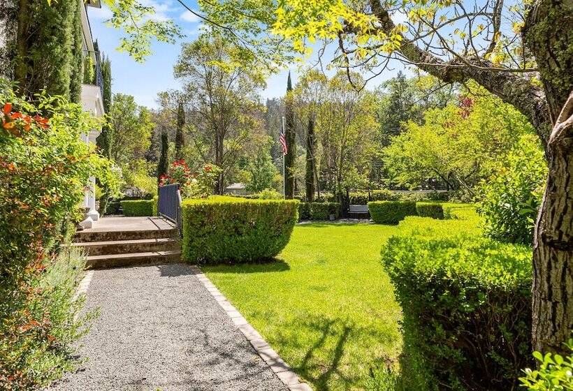 مبيت وإفطار Chateau De Vie