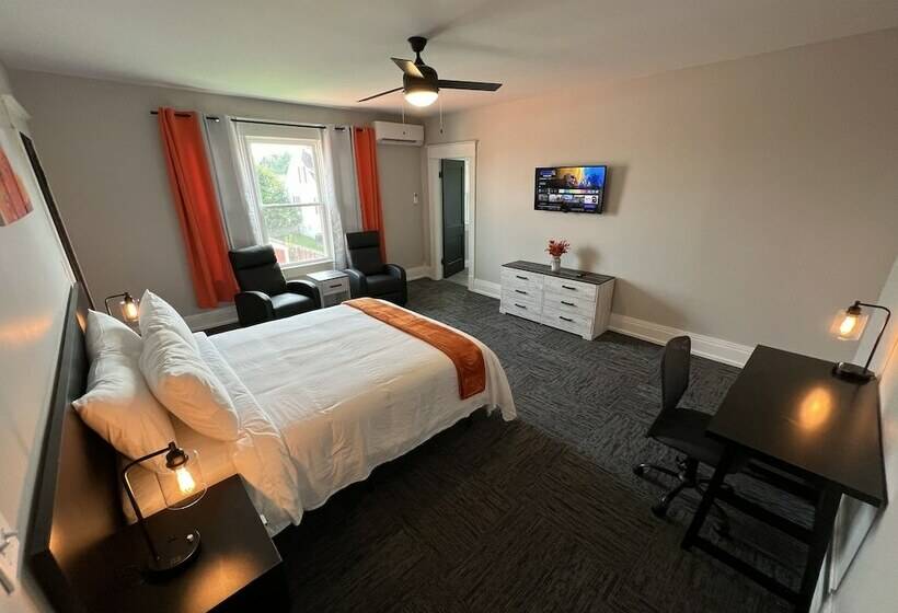 민박 Homestay On Main By Twin Lakes Creamery