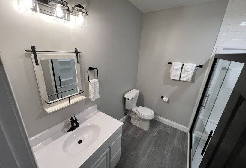 민박 Homestay On Main By Twin Lakes Creamery