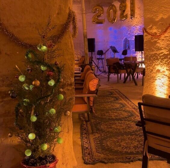 مبيت وإفطار şikeft Butik Otel