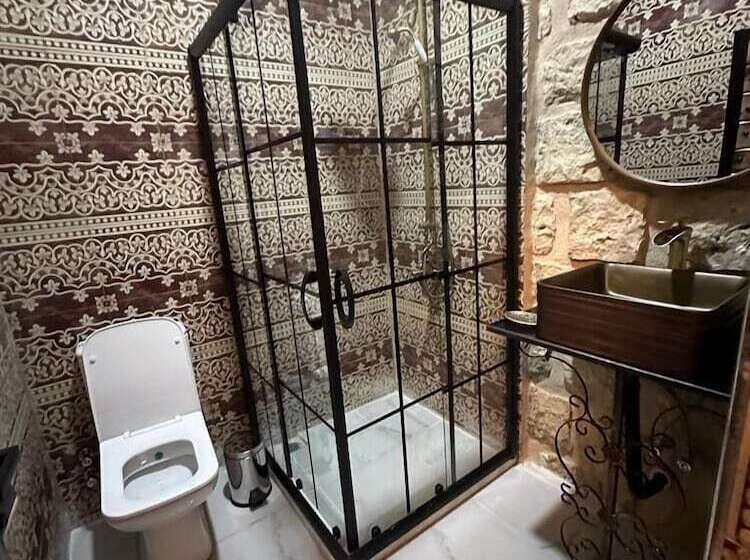 مبيت وإفطار şikeft Butik Otel