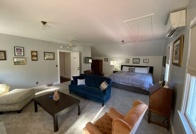 مبيت وإفطار Misty Mountain Inn