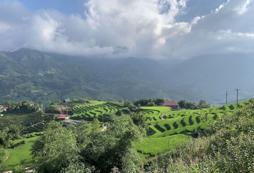 تختخواب و صبحانه Sapa Rosie House Mountain Retreat