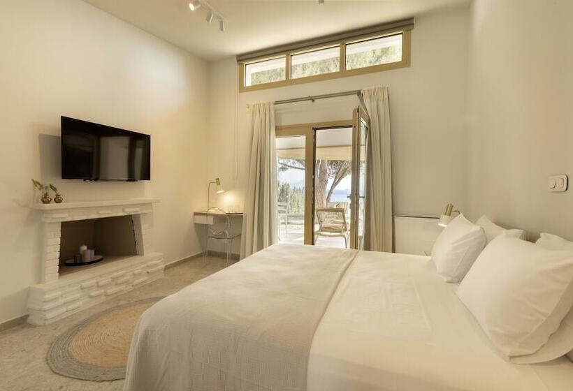 住宿加早餐  Villa Aura Loutraki