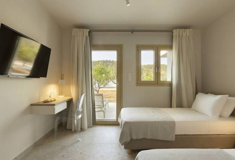 住宿加早餐  Villa Aura Loutraki