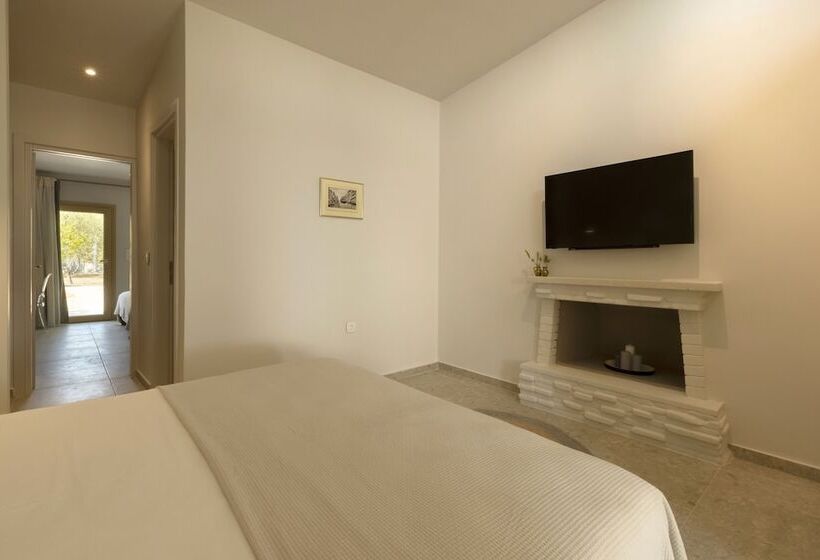 住宿加早餐  Villa Aura Loutraki