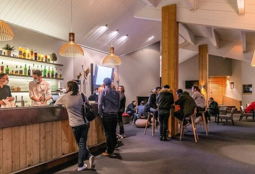 בית מלון כפרי Hôtel Les Menuires Les Bruyères