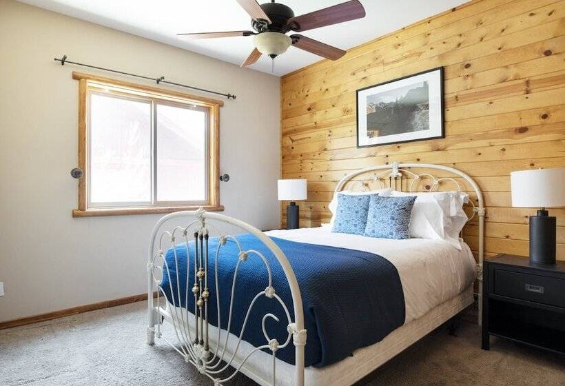 Bernard By Avantstay Luxurious Cabin In Big Bear W/ Hot Tub & Pool Table