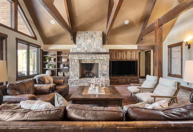 Big Pine By Avantstay Stunning Secluded Oregon Home W/ Hot Tub