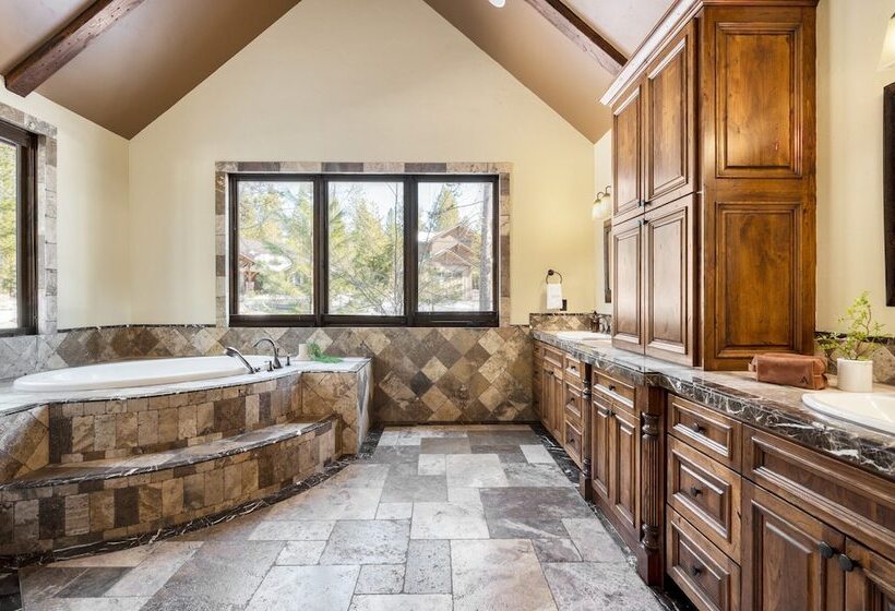 Big Pine By Avantstay Stunning Secluded Oregon Home W/ Hot Tub