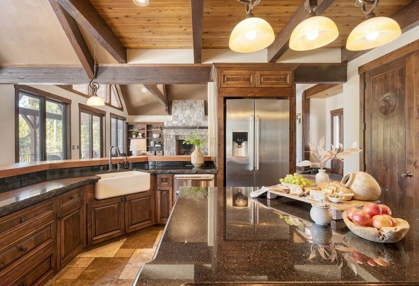 Big Pine By Avantstay Stunning Secluded Oregon Home W/ Hot Tub