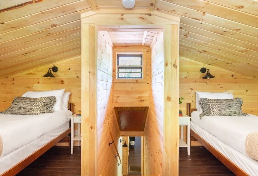 Carter Creek By Avantstay Secluded Yard W/ Creek + Suite