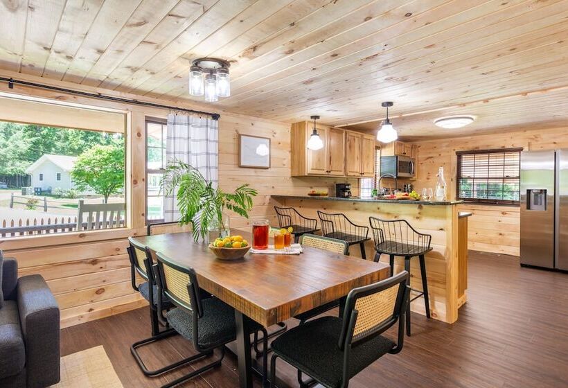 Carter Creek By Avantstay Secluded Yard W/ Creek + Suite